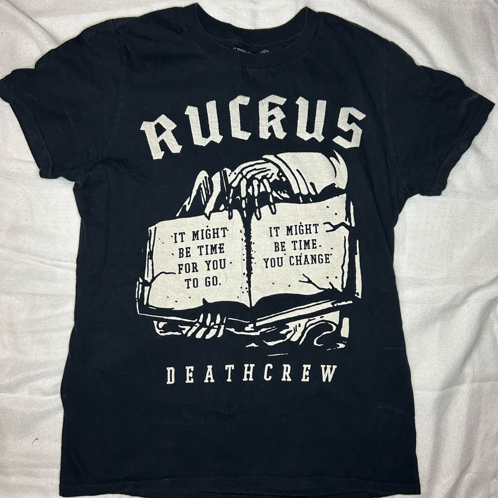 Ruckus men’s black tee small
